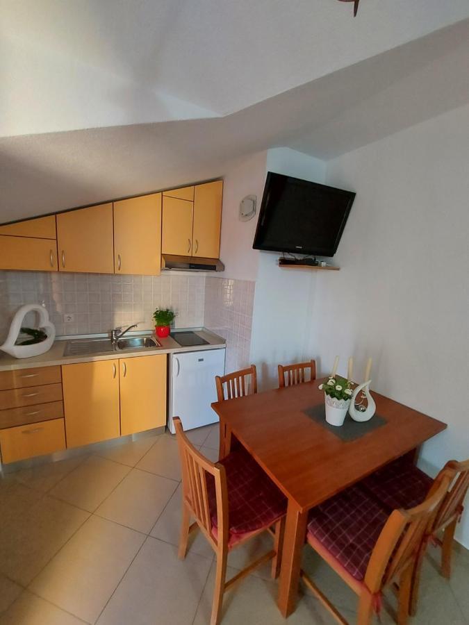 Guest House As Vodice Exteriör bild