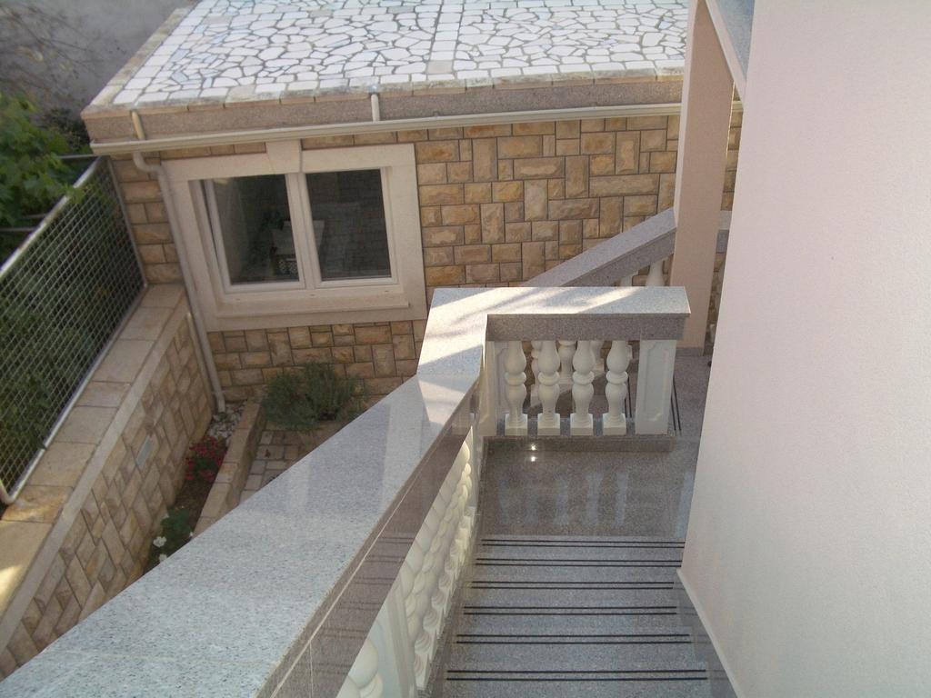 Guest House As Vodice Exteriör bild